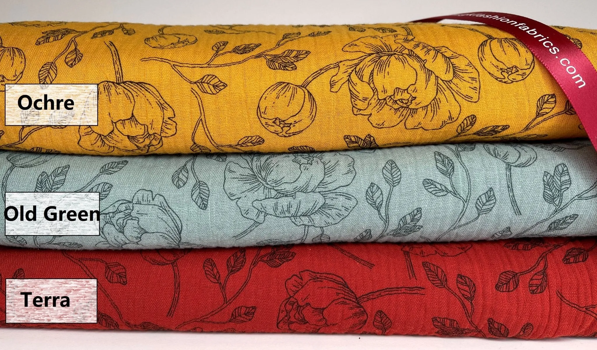 Double layered gauze muslin fabric with flowers print