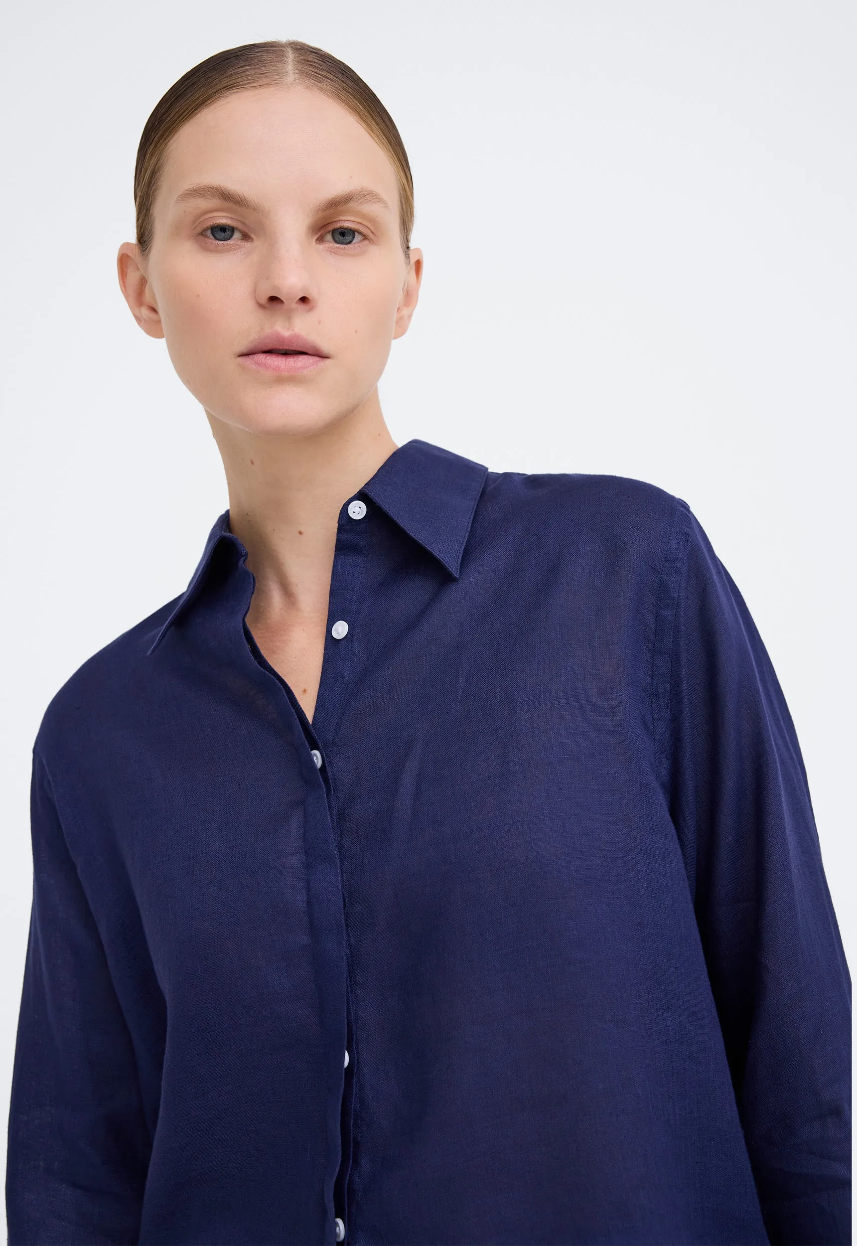Iona Shirt - Darkest Navy