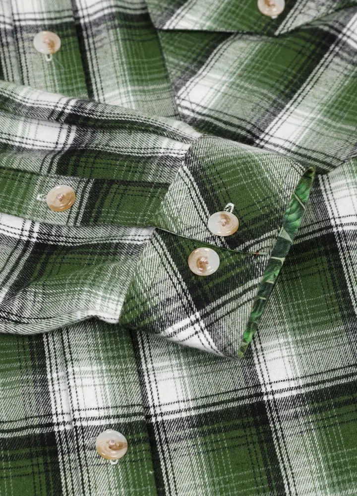 Men's Wildlife Adventure Flannel Plaid Shirt