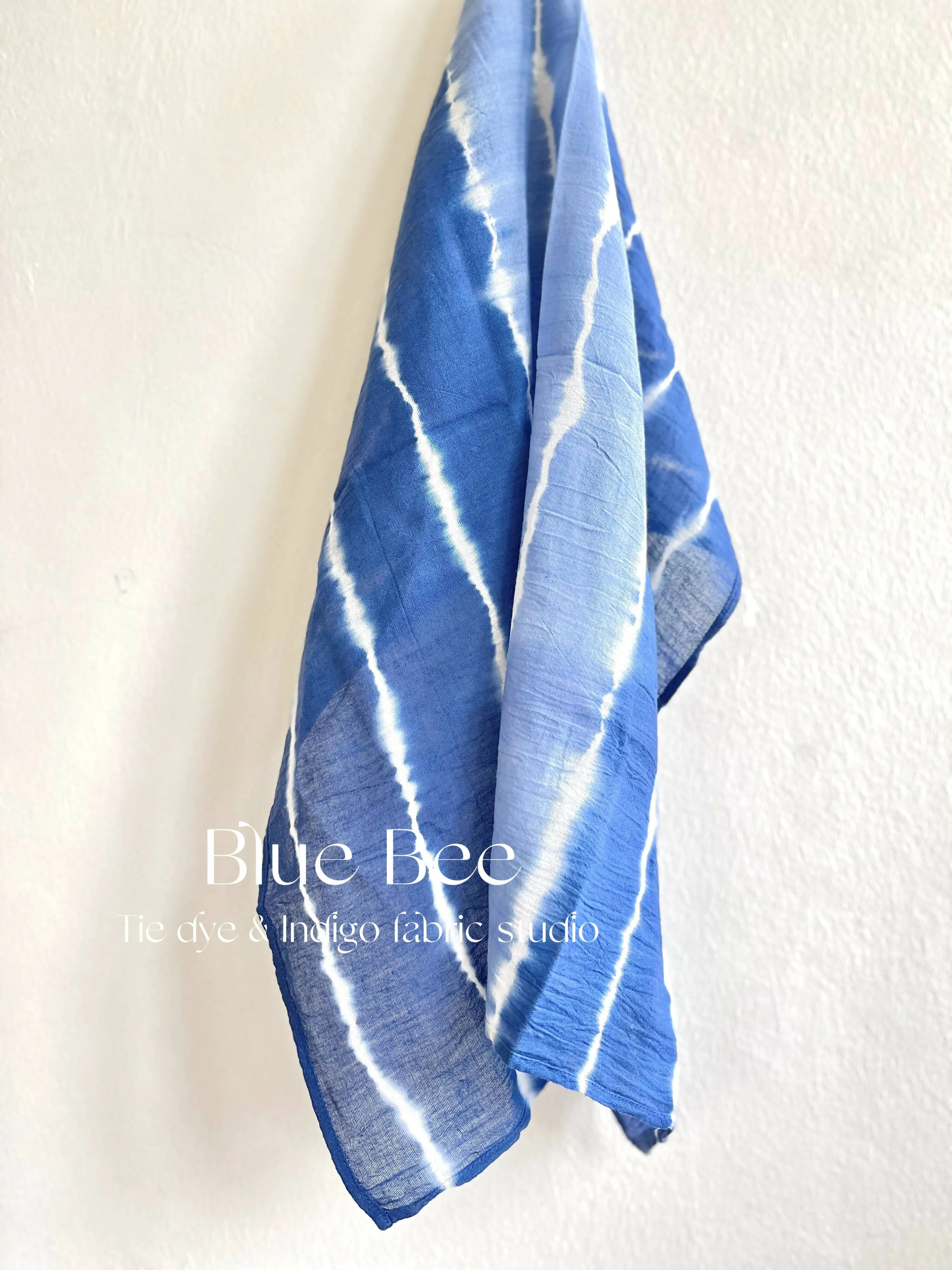 Natural indigo tie dyed square scarf, blue gradient dyed neck wrap, head bandana, tea towel, 65cm * 65cm.