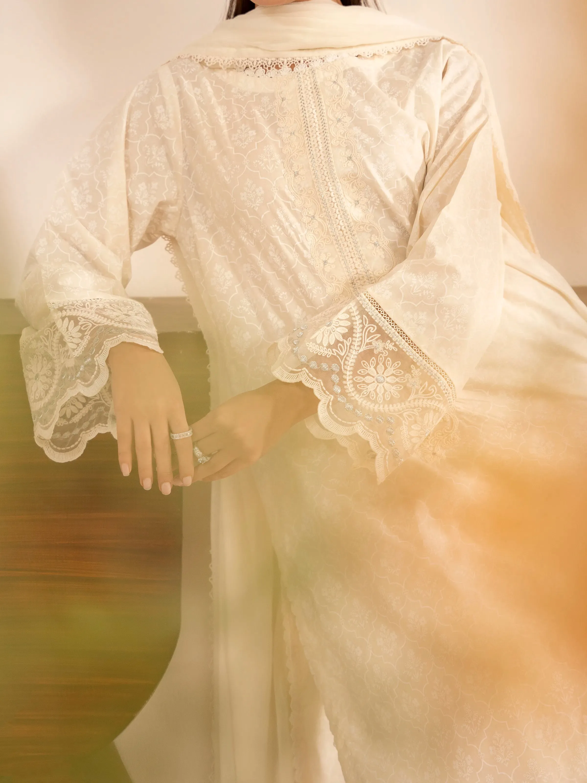 Pret 3Pc Embroidered Cambric Suit - EWTKE24-81058-3P