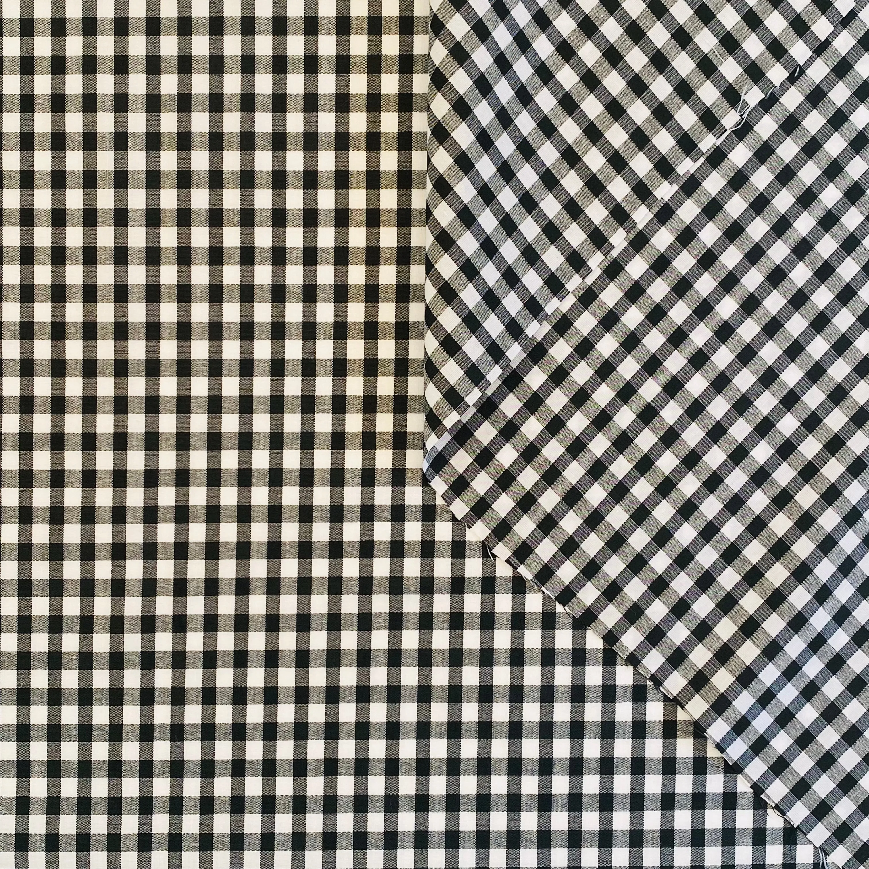 SMALL GINGHAM CHECK (3/8" X 5/16") COTTON MUSLIN