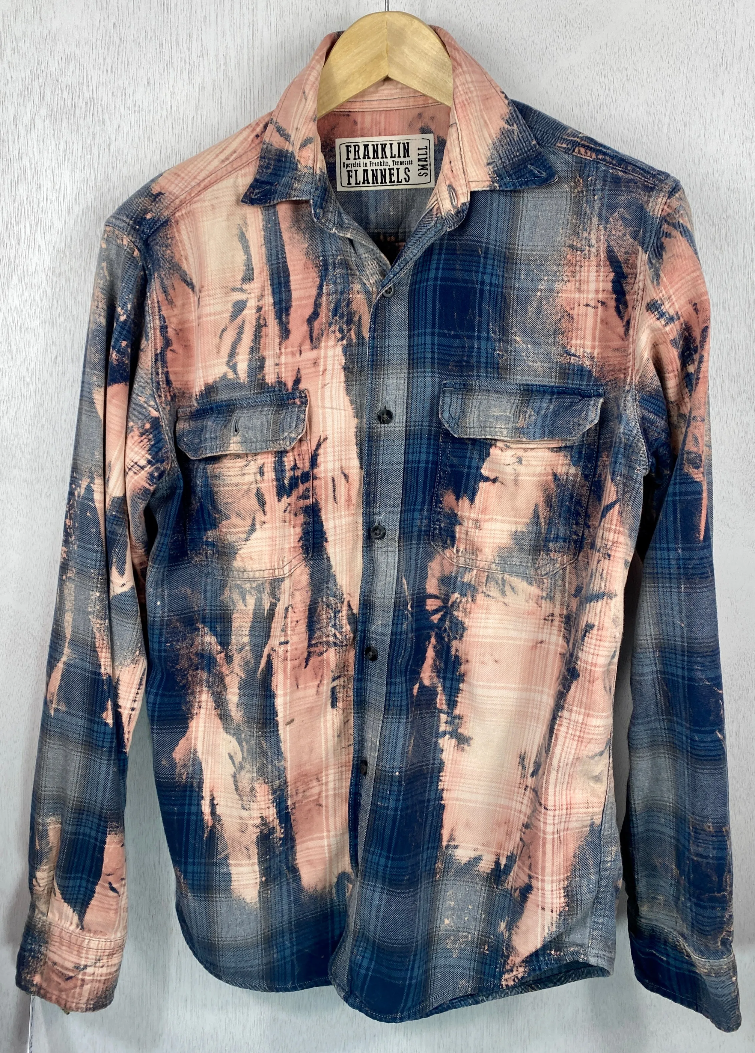 Vintage Navy, Grey and Pink Flannel Size Small