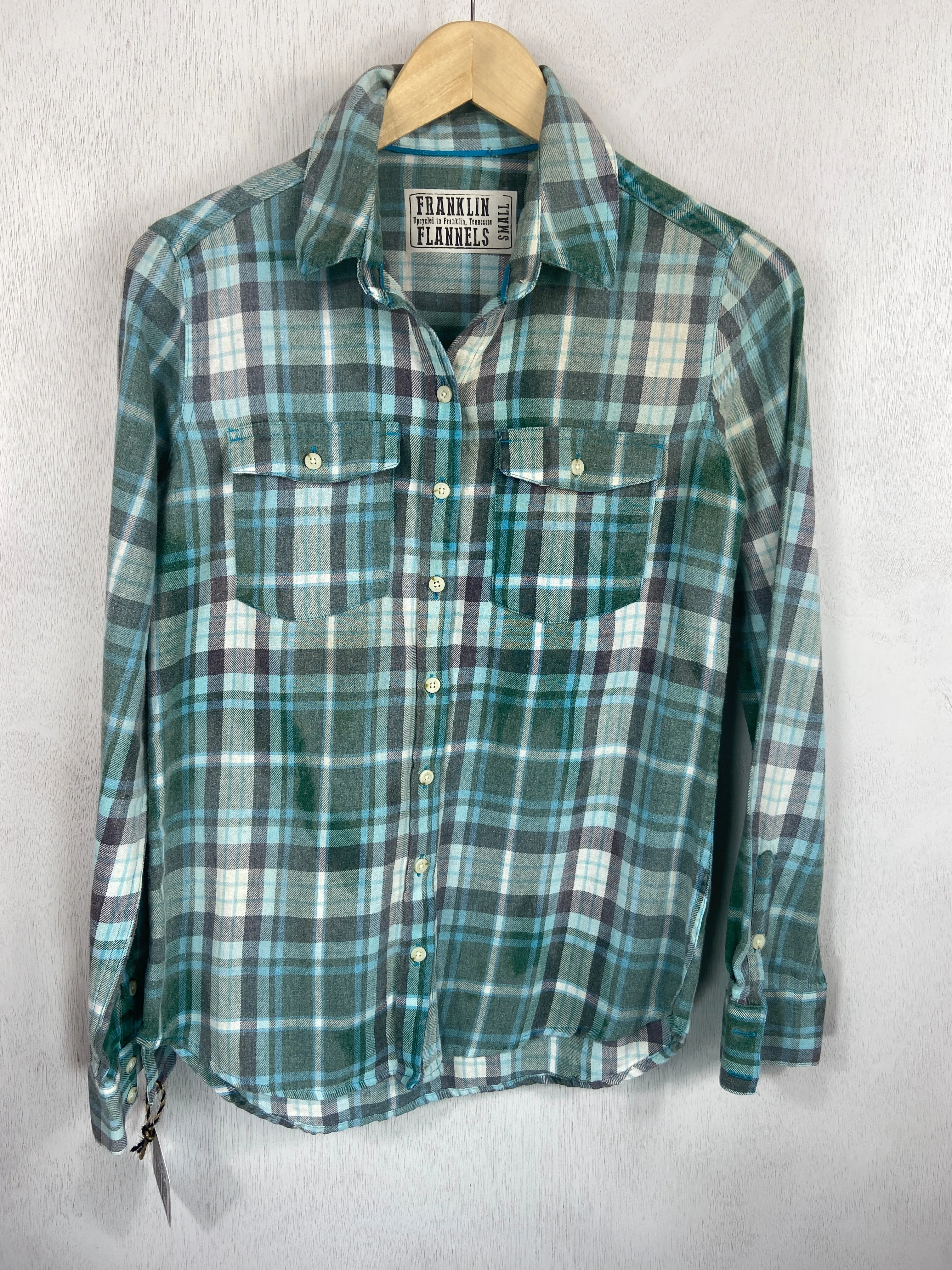 Vintage Retro Teal, Seafoam Green and White Flannel Size Small