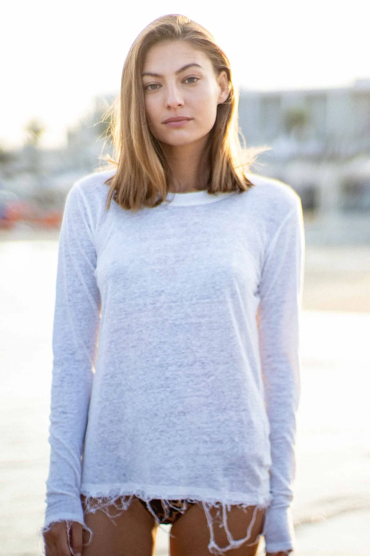 White Long Sleeves Linen T-Shirt